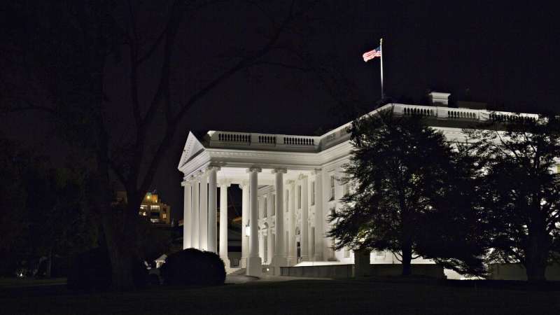 В Белом доме не знают, сколько денег останется на Украину к приходу Трампа
